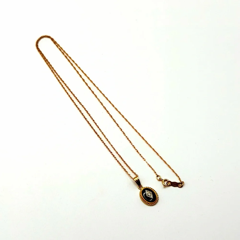Vintage 14K Solid Gold Black Onyx Diamond Pendant Necklace 18” *Signed Carla* - Picture 8 of 16
